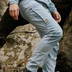 FJÄLLRÄVEN ABISKO MIDSUMMER TRS W REG Damen - Trekkinghose 32 FJÄLLRÄVEN ABISKO MIDSUMMER TRS W REG Damen - Trekkinghose -Outdoor Bekleidung Geschäft 5637912282 j abisko midsummer trs w reg fjaellraeven 24